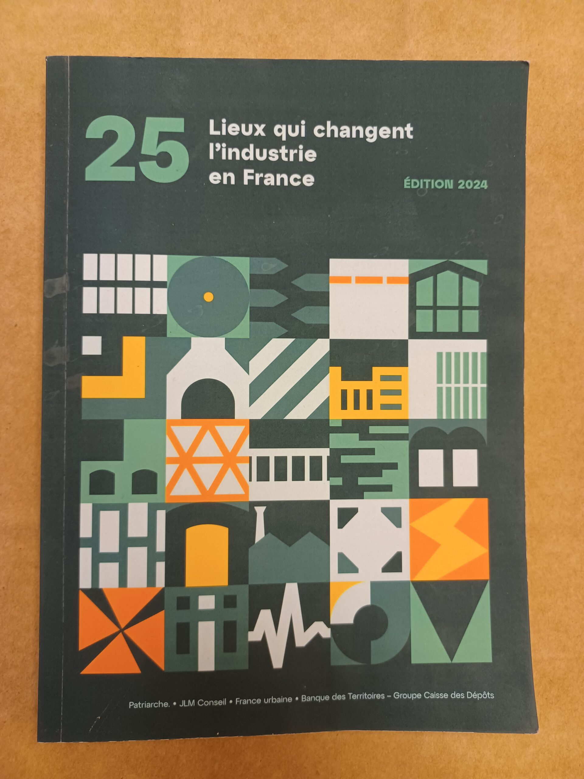 Blue Paper parmi les « 25 lieux qui changent l’industrie »